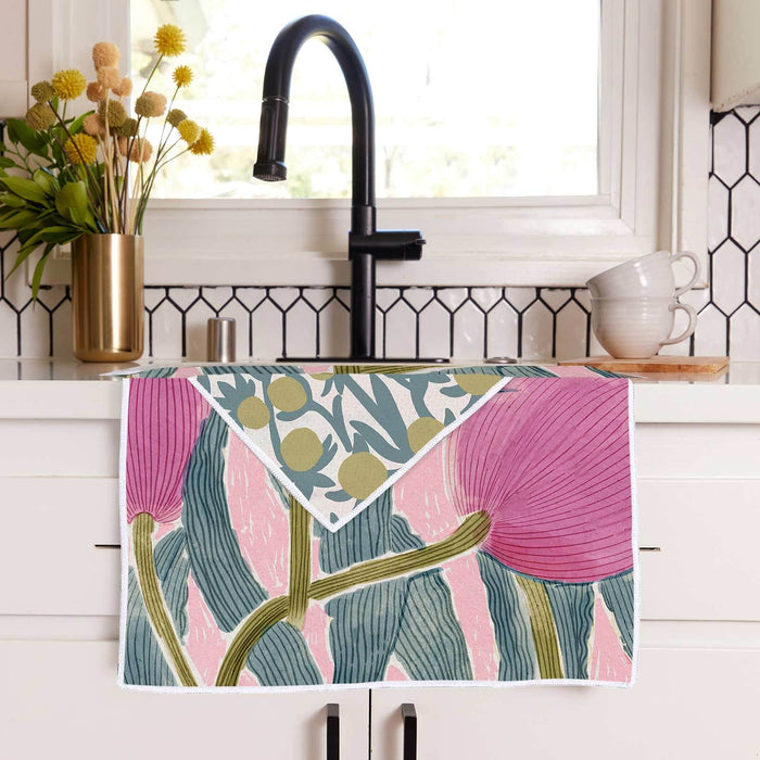 Tulip Blooms blu Kitchen Tea Towel