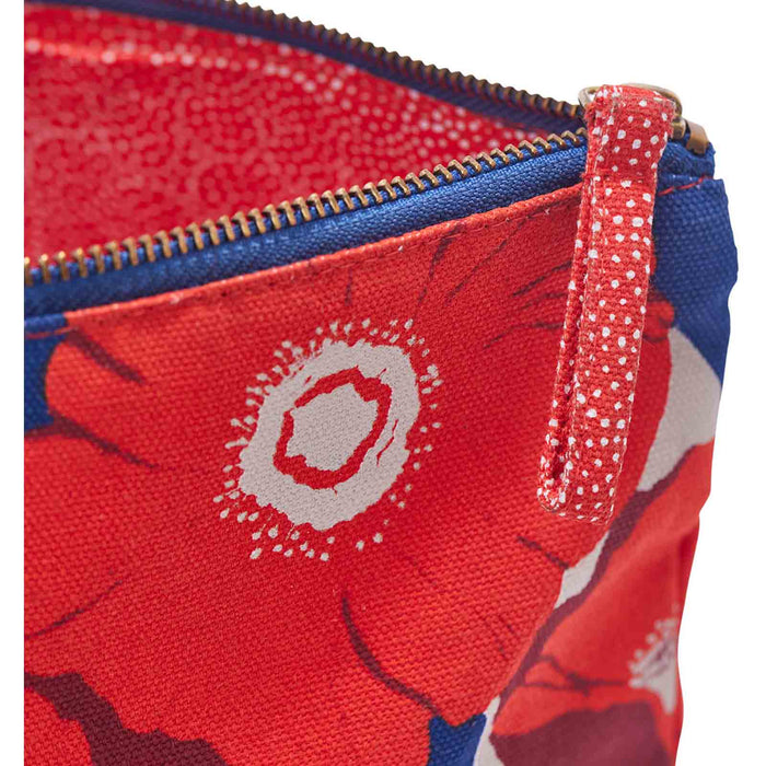 ICELANDIC POPPIES Pouch, Large