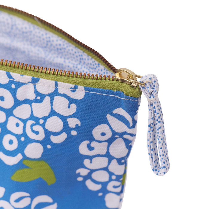 HYDRANGEA BLUE Pouch, Medium