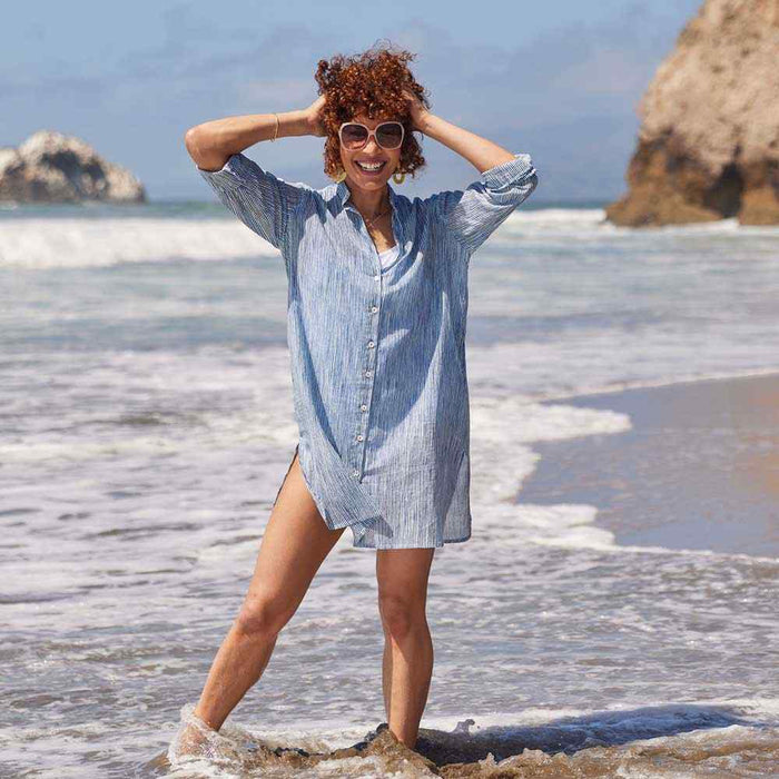 SURI NAVY Button Down Beach Tunic