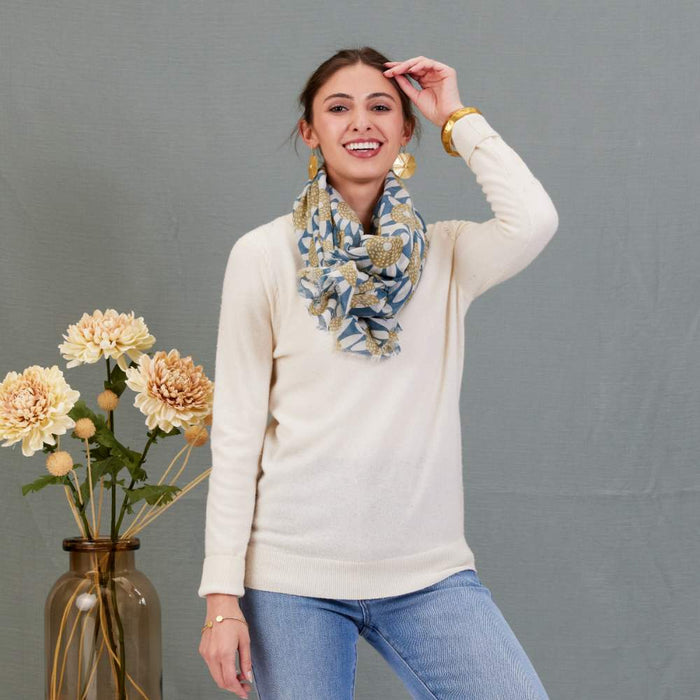 STRAW SUNFLOWER Featherweight Scarf