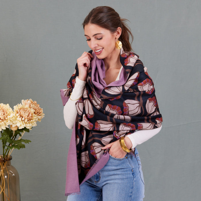 TULIP BLACK Reversible Wrap Scarf