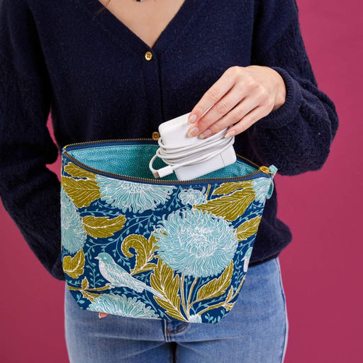 CHRYSANTHEMUM BIRD Pouch, Large (Available: 08/31/24)