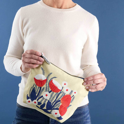 Buttercup Pouch Large
